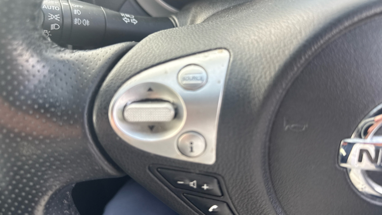 Nissan Juke 1.2 DiG-T Tekna 5dr Petrol Hatchback